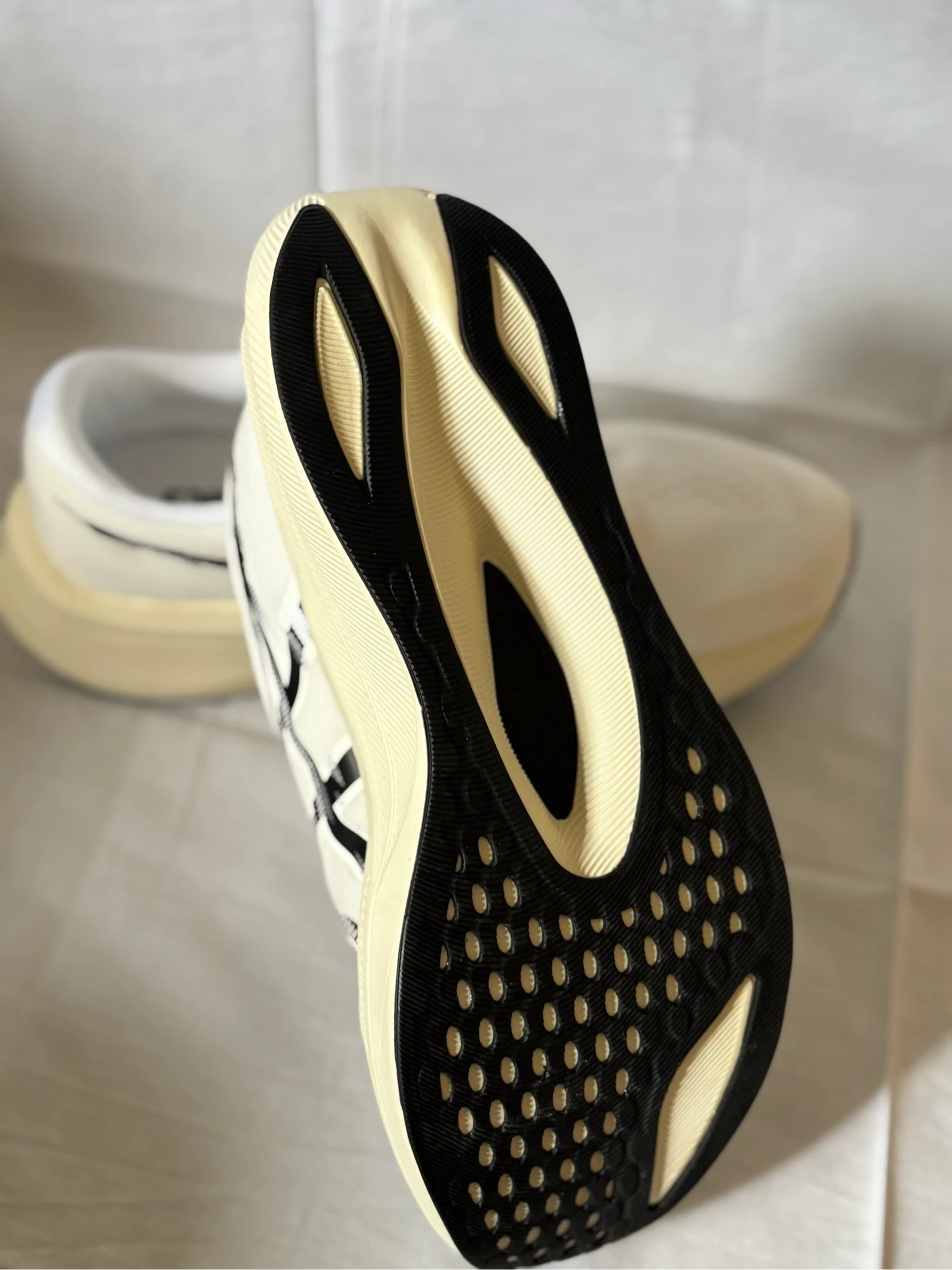 Asics Magic Speed 4 – photo 4